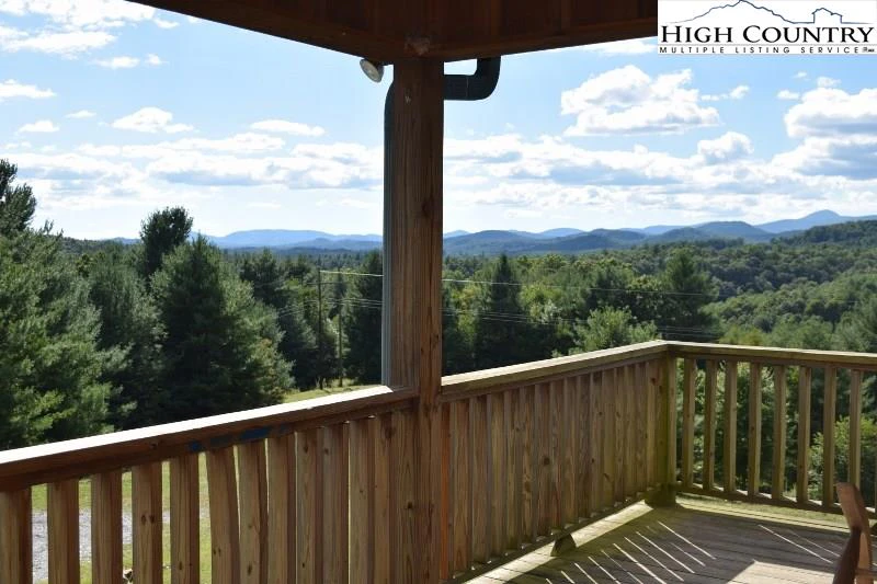 Image number 6 for the current listing