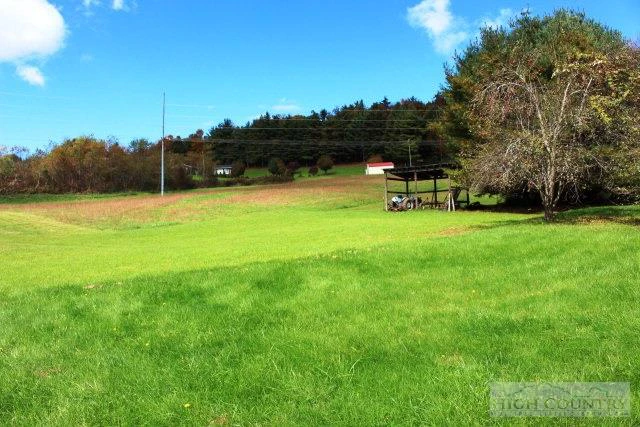Image number 7 for the current listing