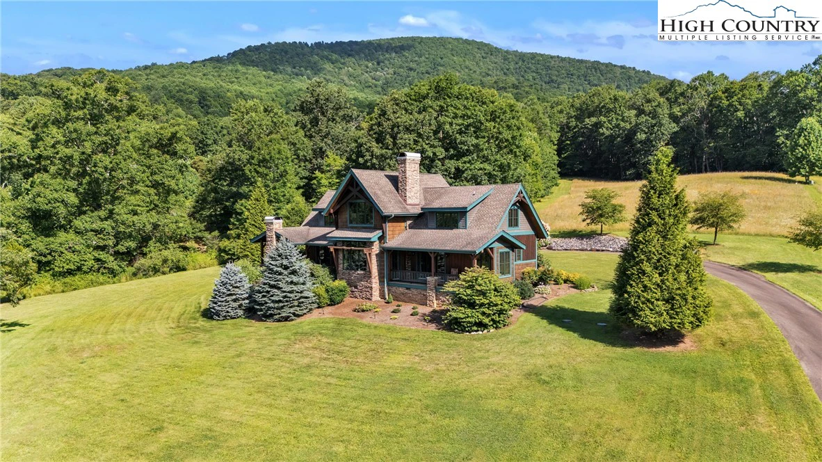 Image number 17 for the current listing