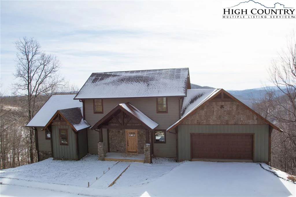 Image number 1 for the current listing