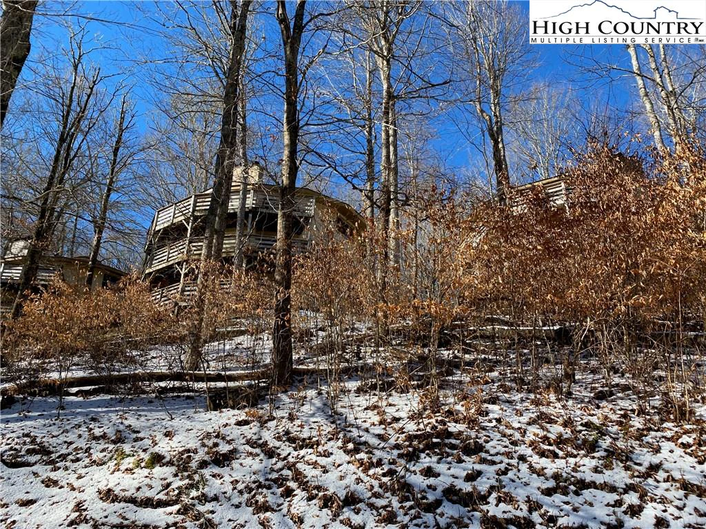 Image number 9 for the current listing