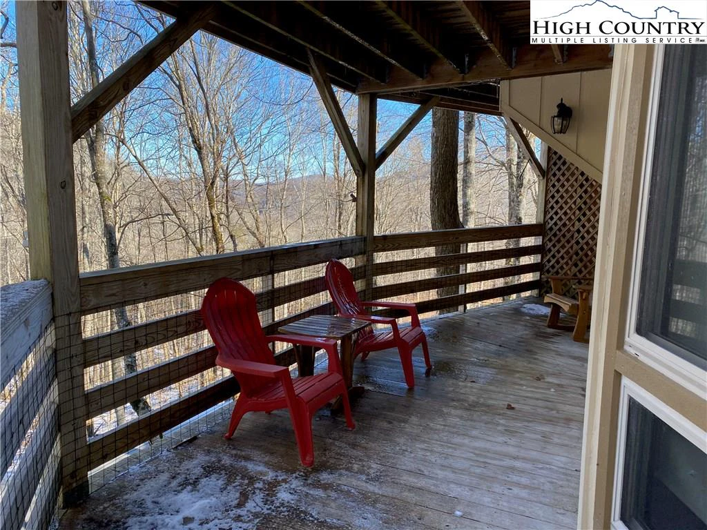 Image number 8 for the current listing