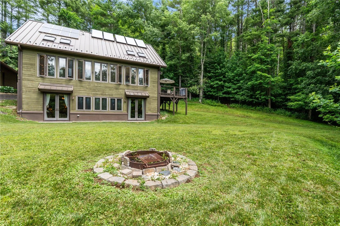 Image number 12 for the current listing