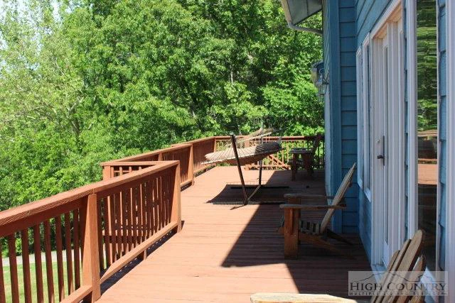 Image number 2 for the current listing