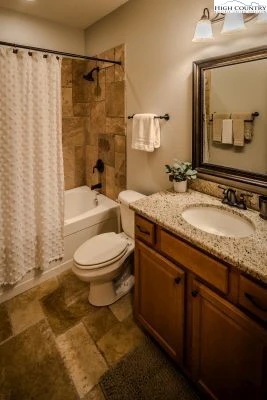 Image number 6 for the current listing