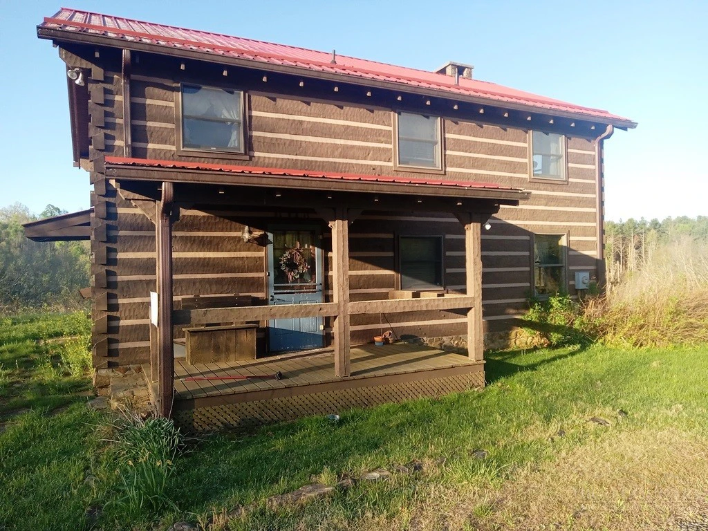 Image number 18 for the current listing