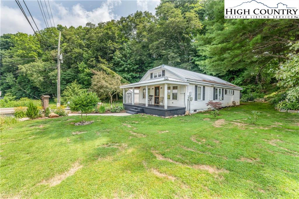 Image number 28 for the current listing