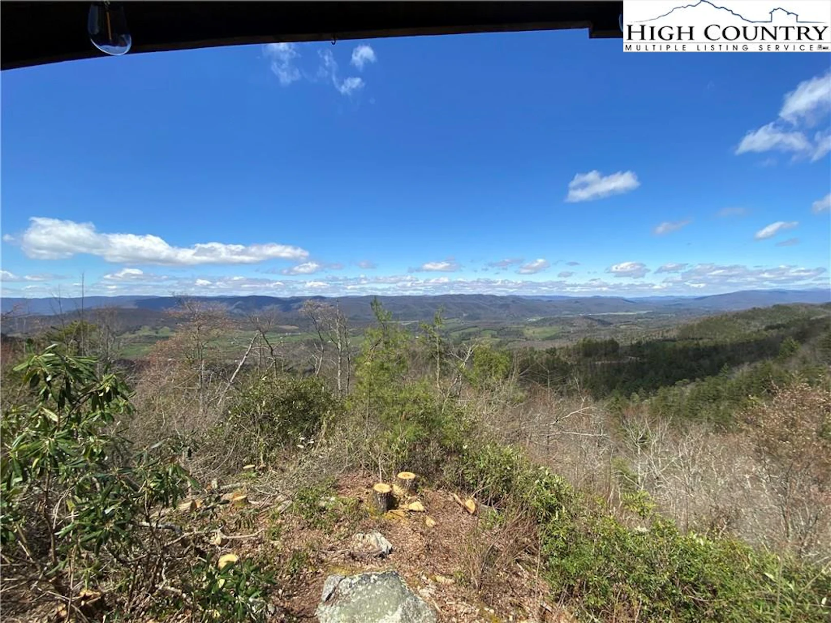 Image number 14 for the current listing