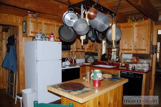 Image number 8 for the current listing