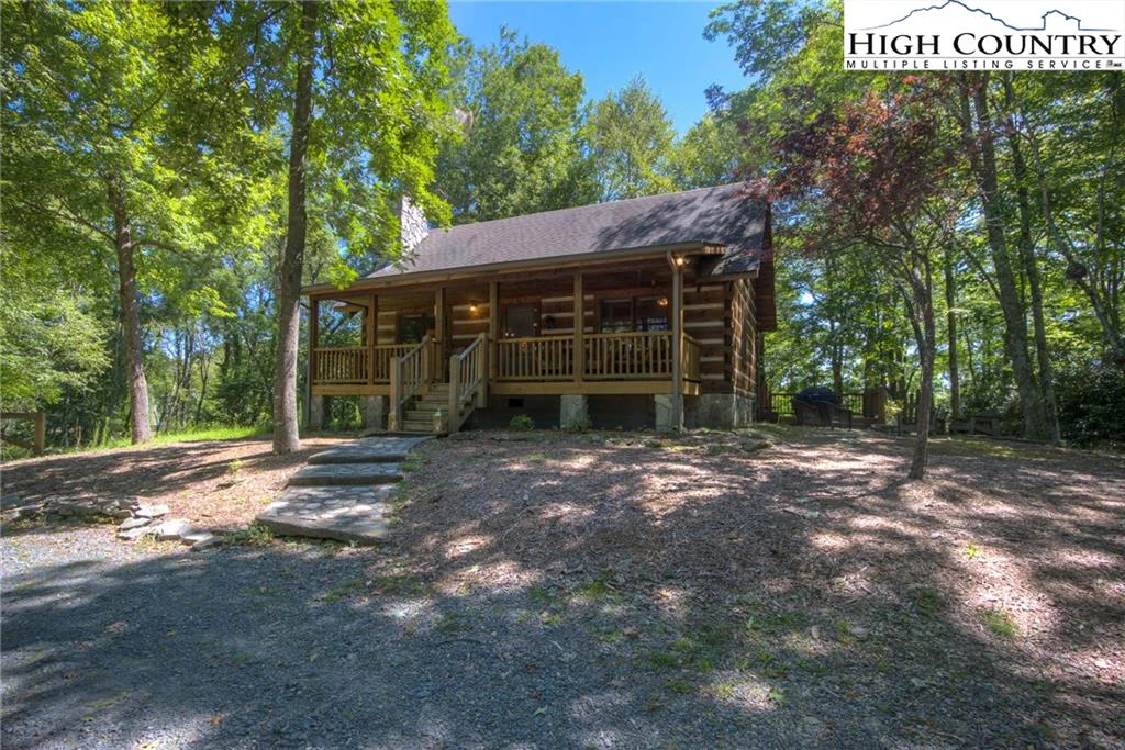 Image number 1 for the current listing
