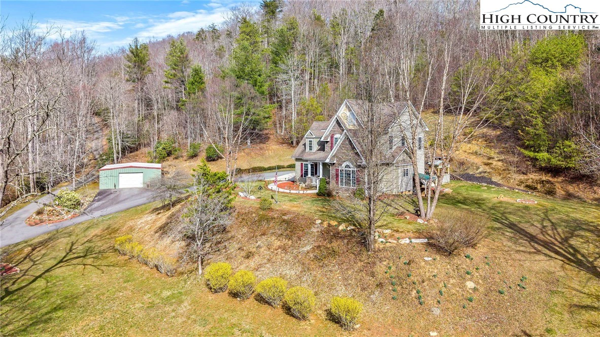 Image number 31 for the current listing