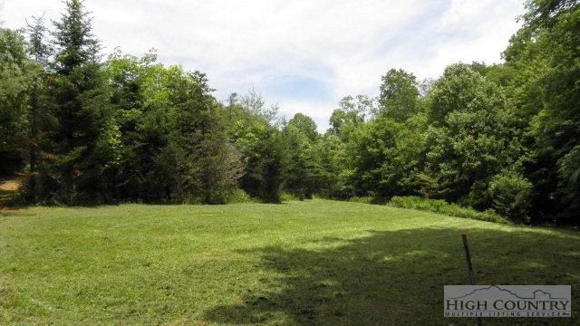 Image number 9 for the current listing