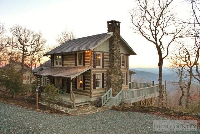 Image number 2 for the current listing