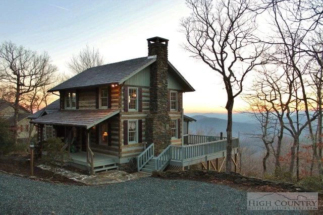 Image number 15 for the current listing