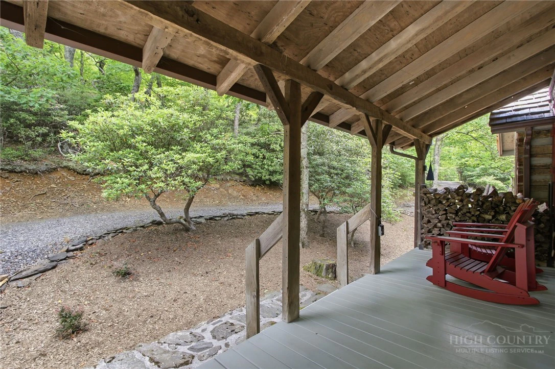 Image number 10 for the current listing