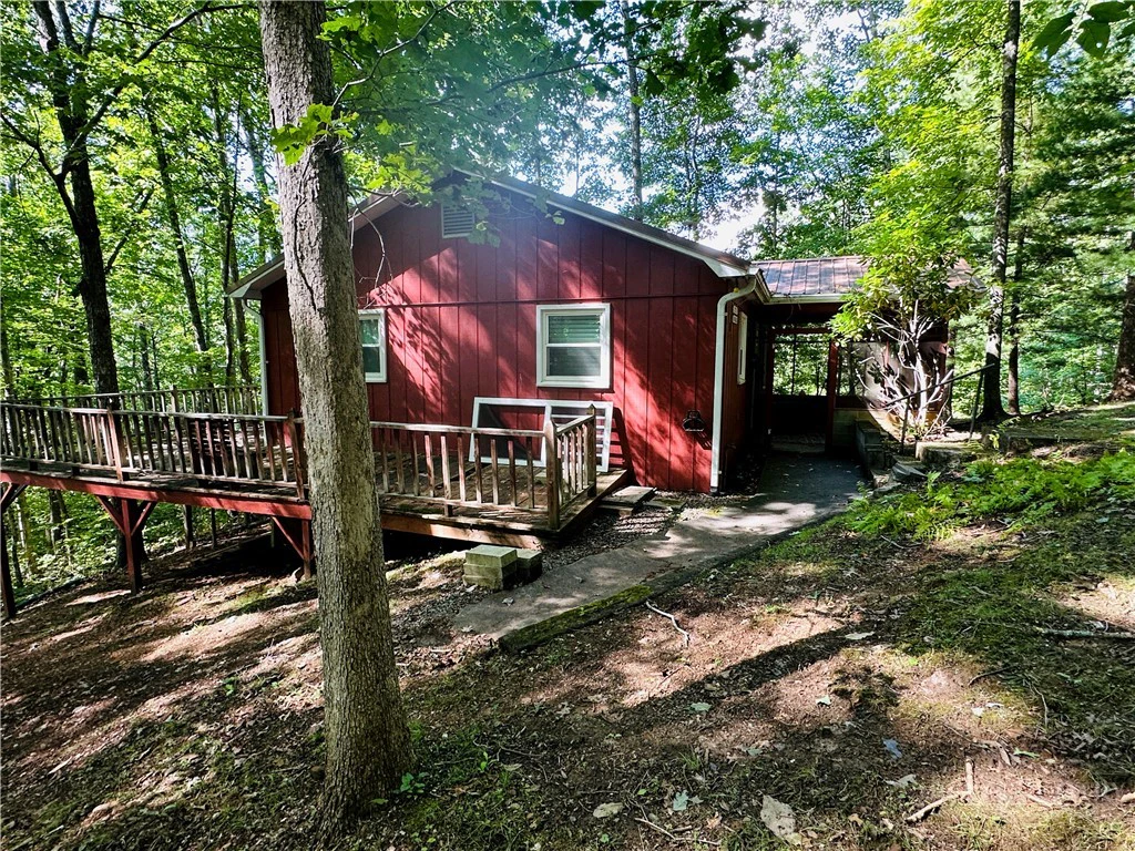 Image number 16 for the current listing