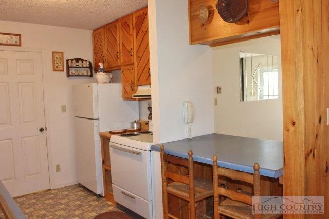 Image number 7 for the current listing