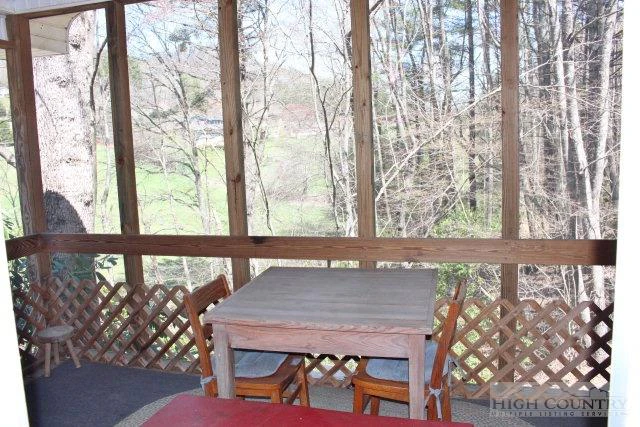Image number 6 for the current listing