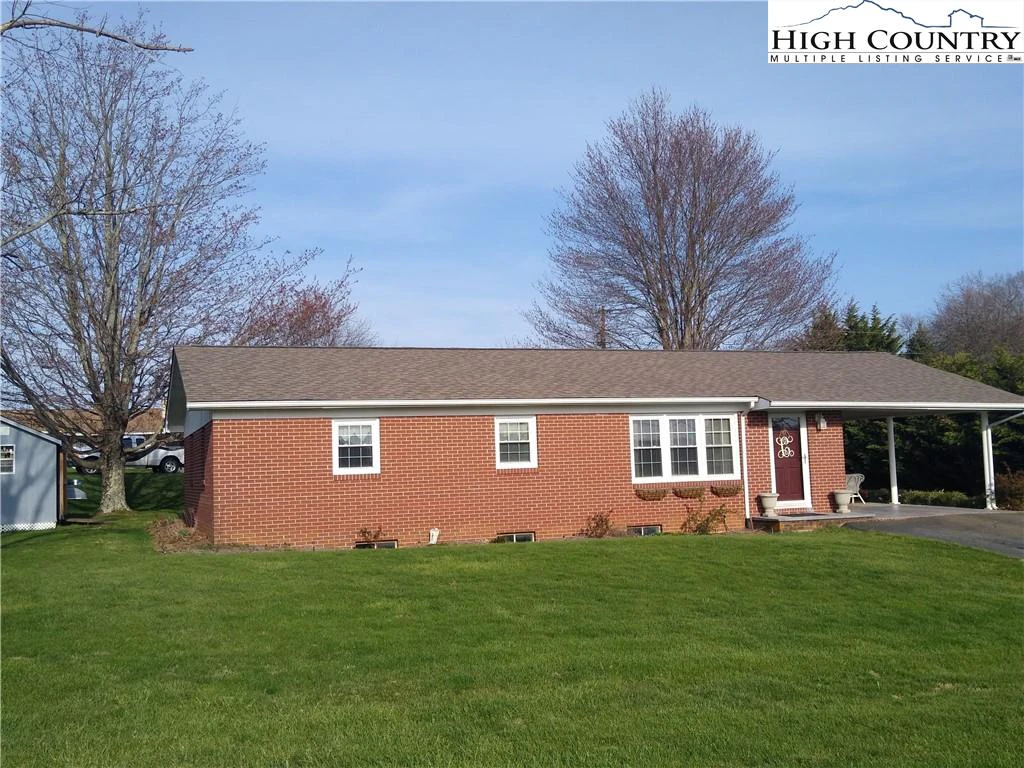 Image number 1 for the current listing