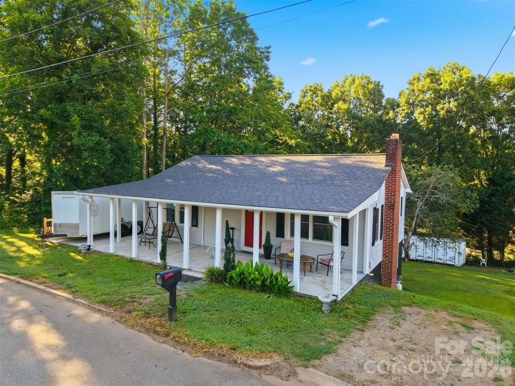 Image number 2 for the current listing