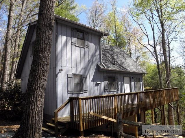 Image number 1 for the current listing