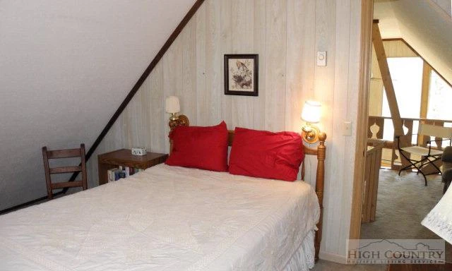 Image number 20 for the current listing