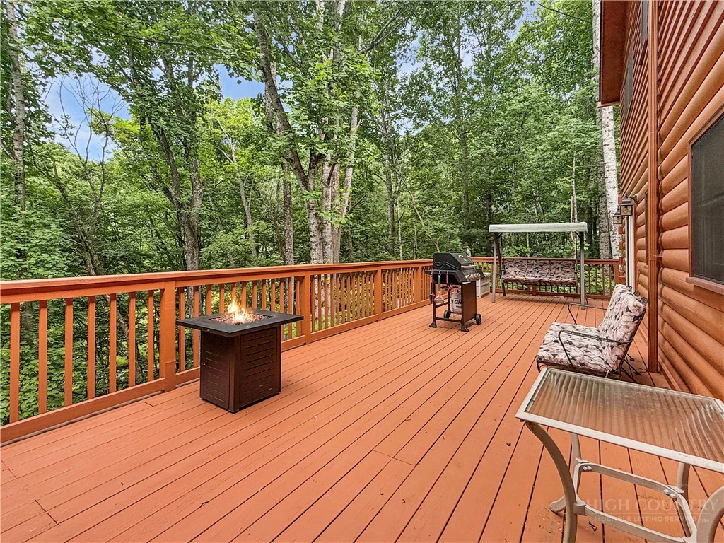 Image number 4 for the current listing