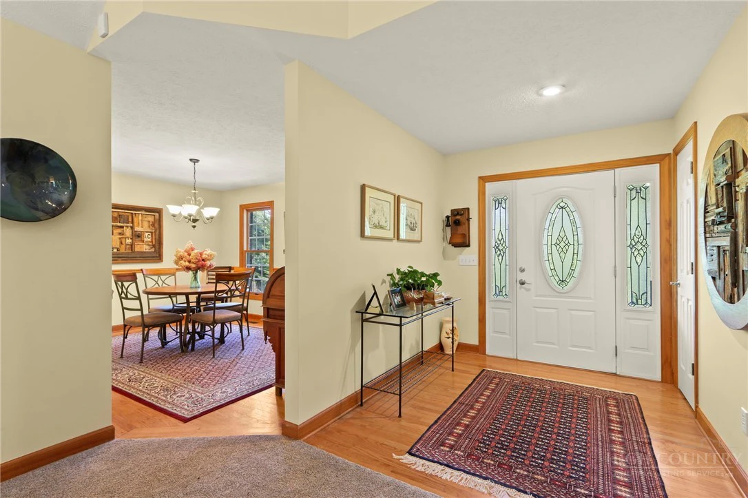 Image number 10 for the current listing