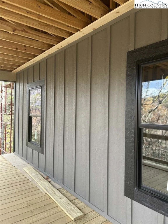 Image number 4 for the current listing