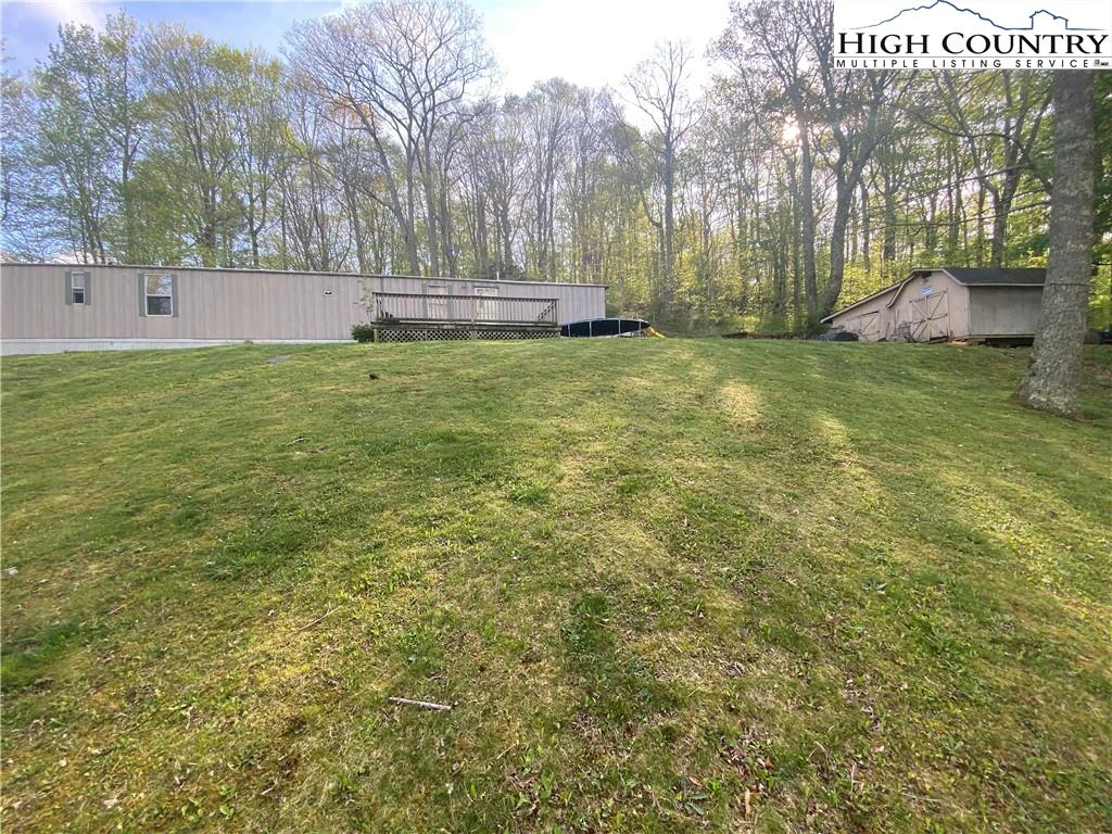 Image number 20 for the current listing