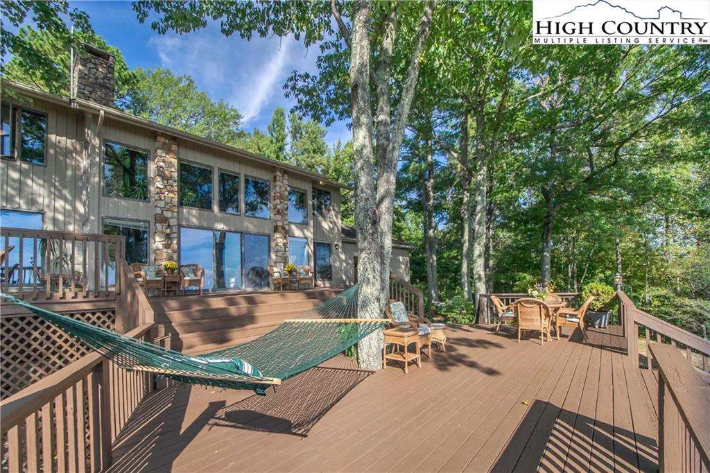 Image number 3 for the current listing