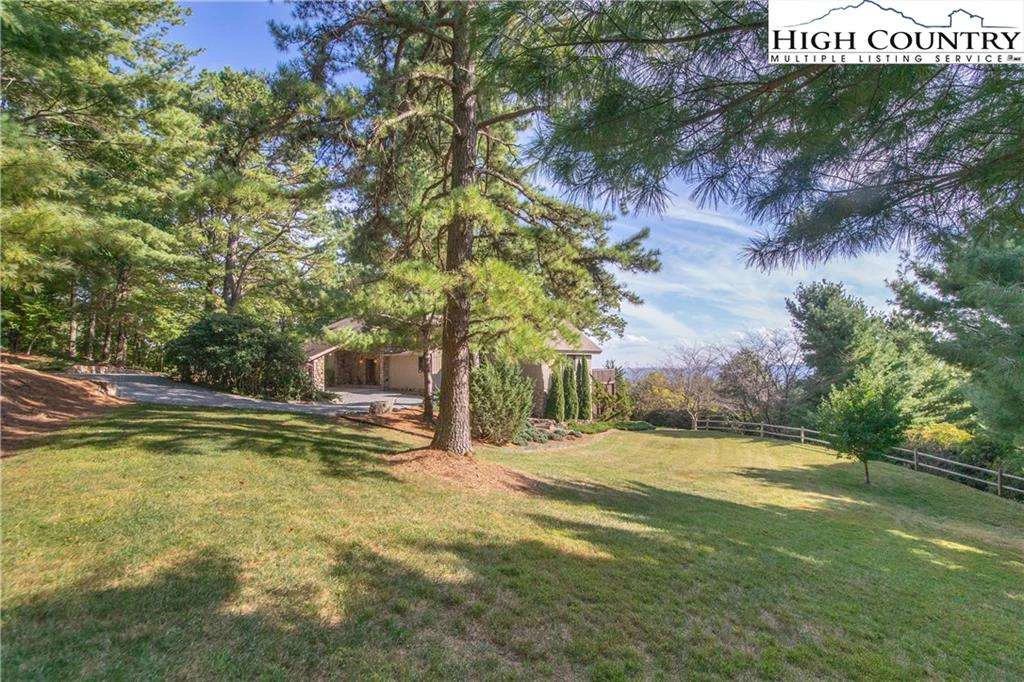 Image number 7 for the current listing