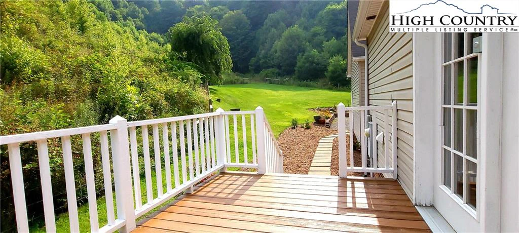 Image number 23 for the current listing