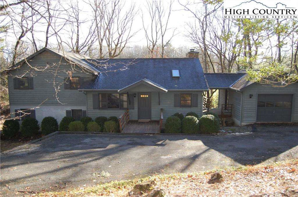 Image number 1 for the current listing