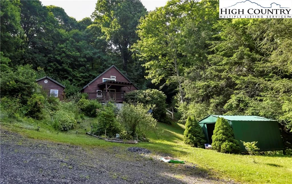 Image number 1 for the current listing
