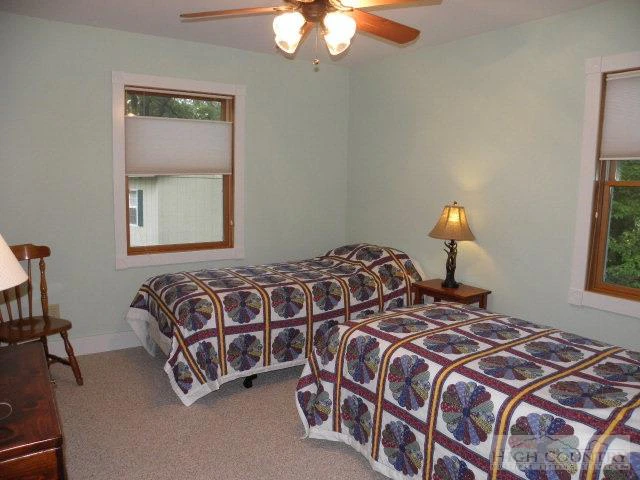 Image number 12 for the current listing