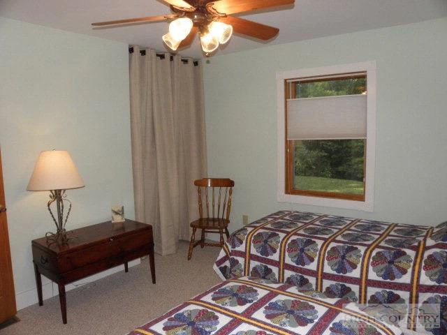 Image number 11 for the current listing