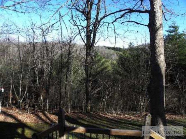 Image number 20 for the current listing