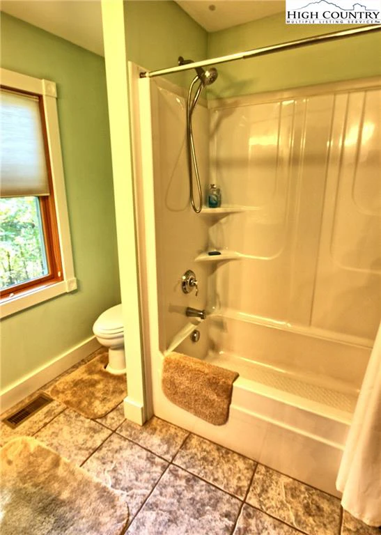 Image number 5 for the current listing