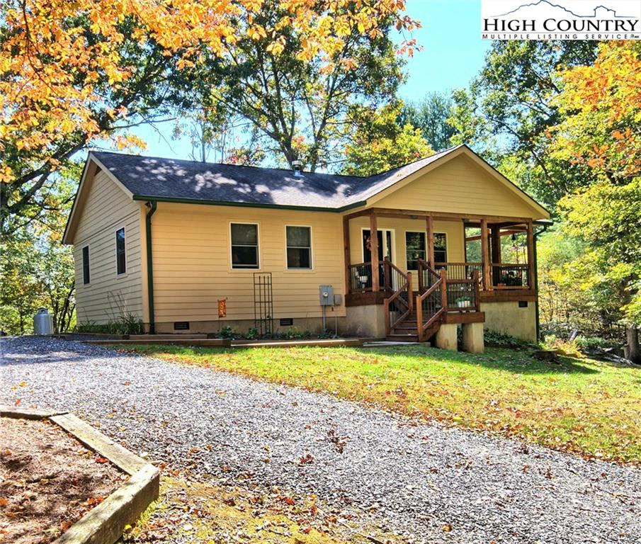 Image number 14 for the current listing
