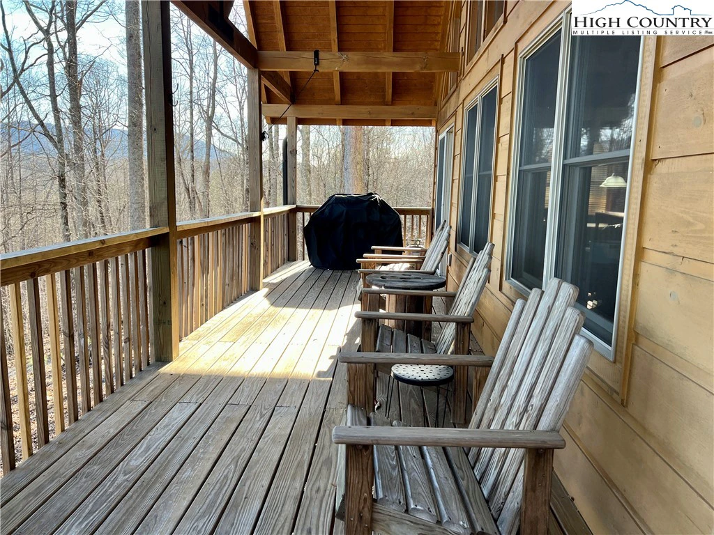 Image number 6 for the current listing