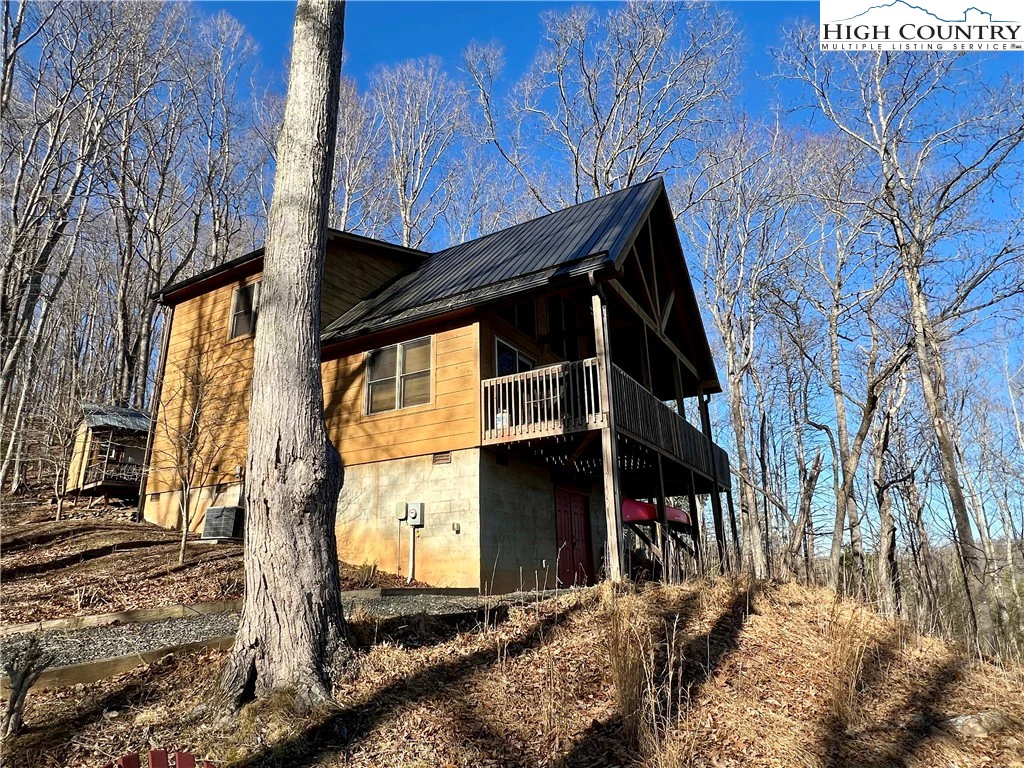 Image number 2 for the current listing