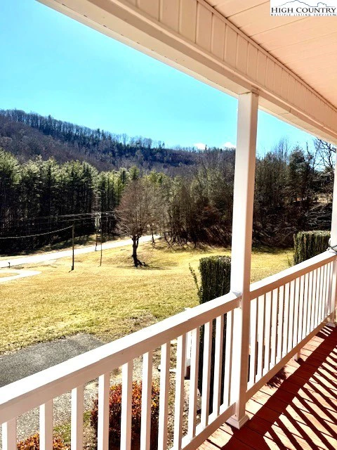 Image number 12 for the current listing