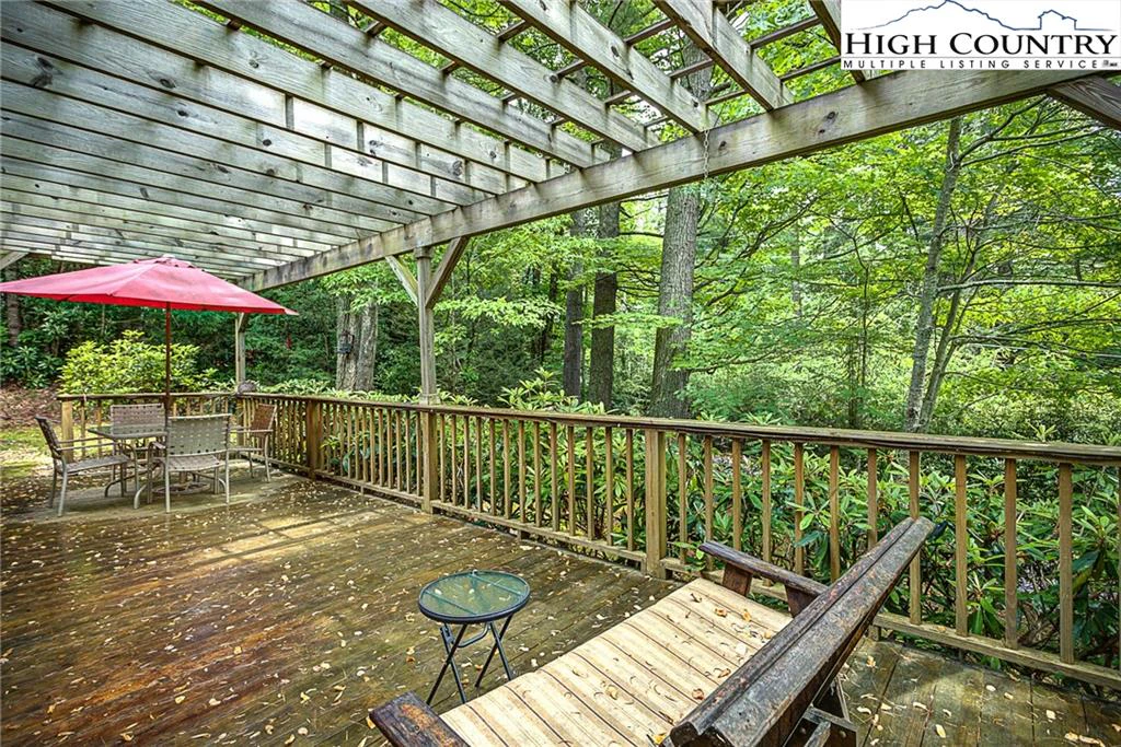 Image number 6 for the current listing