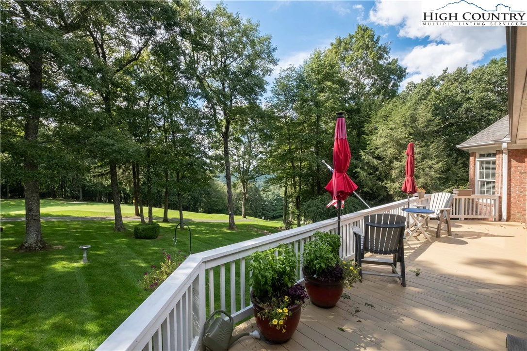 Image number 7 for the current listing