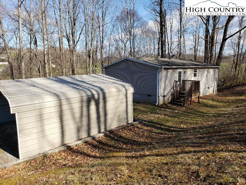Image number 14 for the current listing