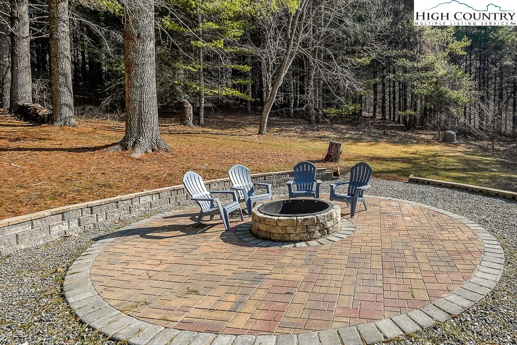Image number 9 for the current listing