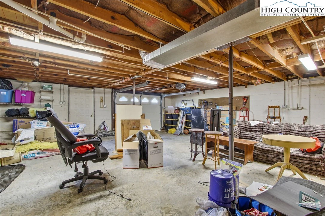 Image number 5 for the current listing