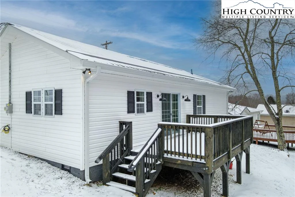 Image number 5 for the current listing