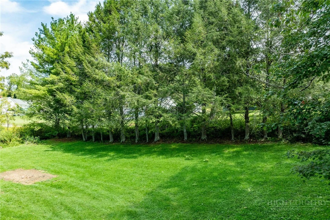 Image number 9 for the current listing